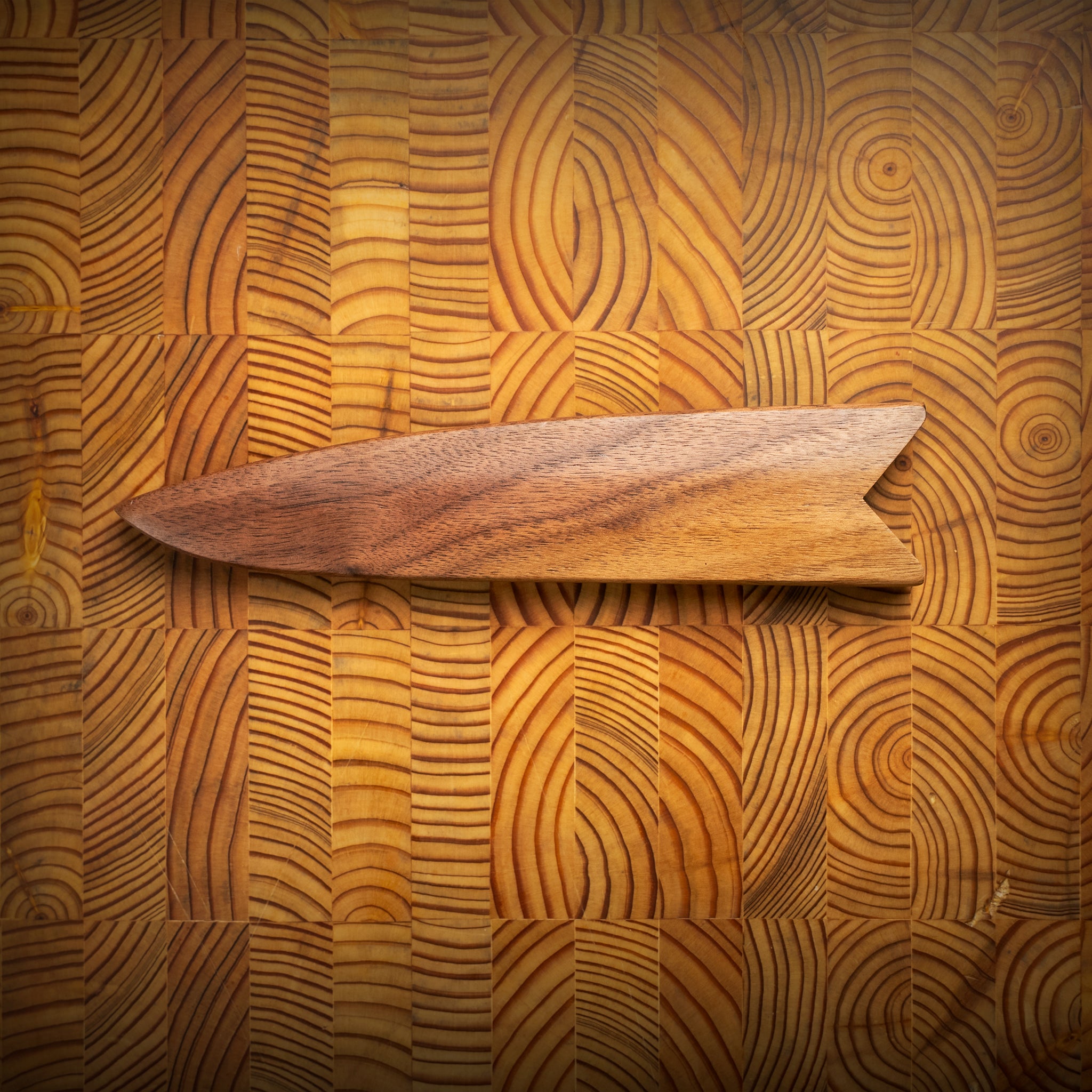 Invictus Magnetic Walnut Saya